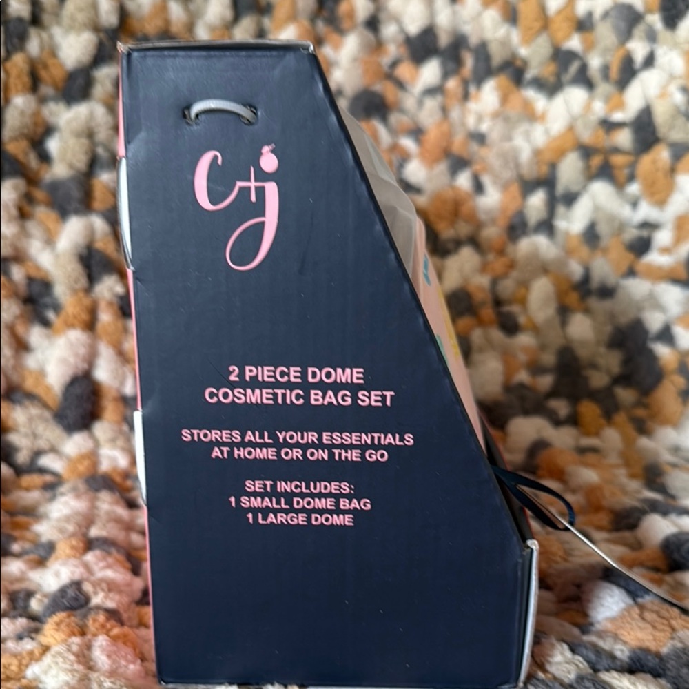 Clementine and Jane Pretzel Cosmetic 2-Bag Set - Picture 7 of 8